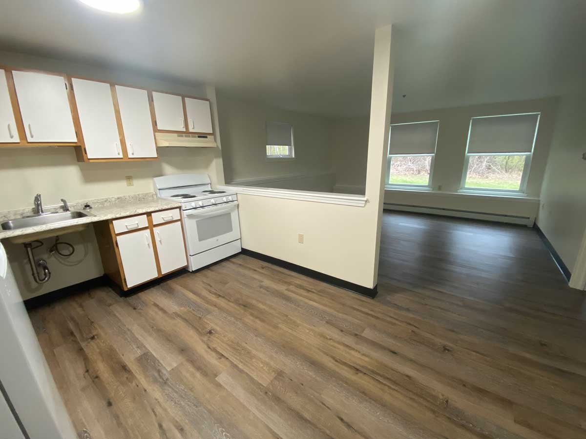 A wider view of the kitchen
