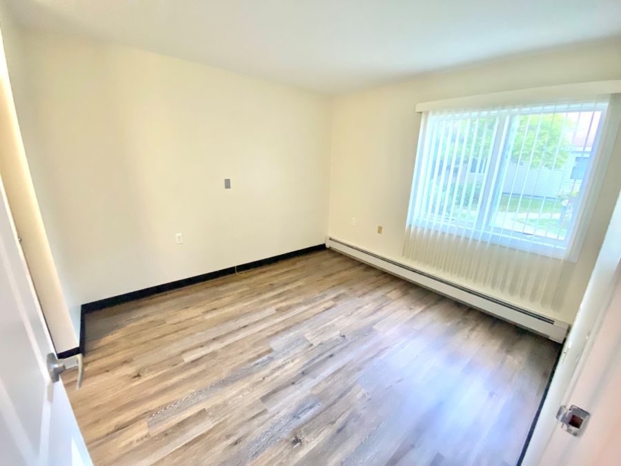 Unit bedroom