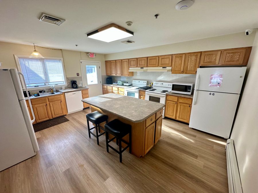 Kitchen with seating area zoomed out